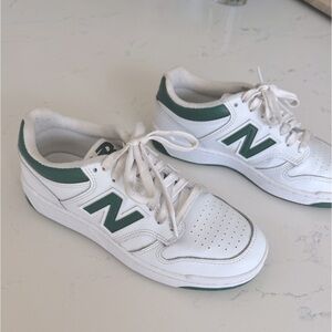 New Balance 480 Green & White sneakers size 6.5 women / 5 men
